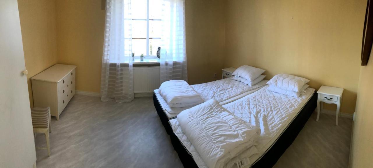 Sjoetorps Saeteris Bed & Breakfast Flygeln Bed & Breakfast Larv Екстериор снимка